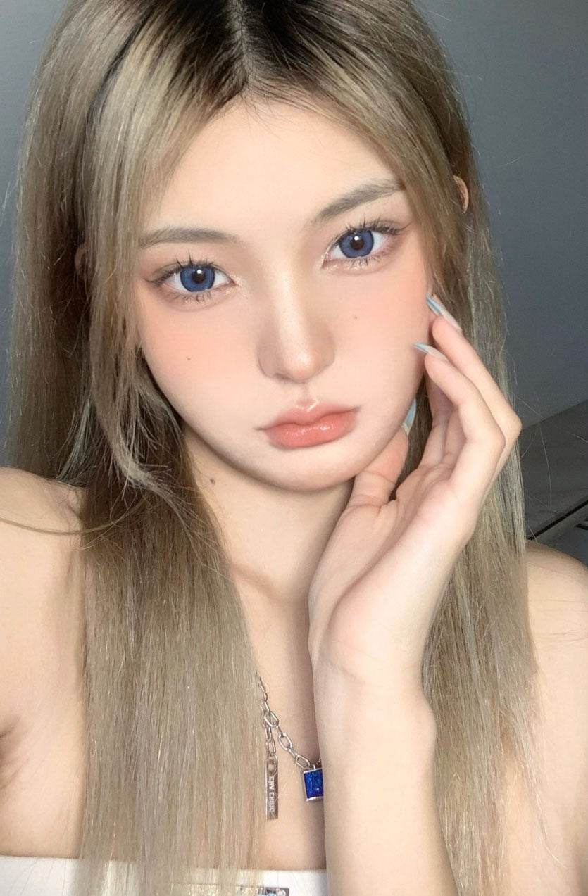 Absolute Blue Hyperopia Contacts dark blue Model 4