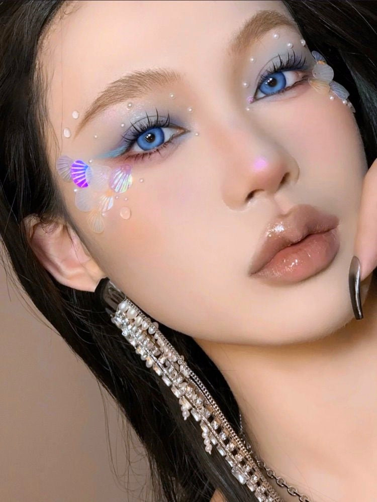 Blue Contact Lenses covers dark brown eyes