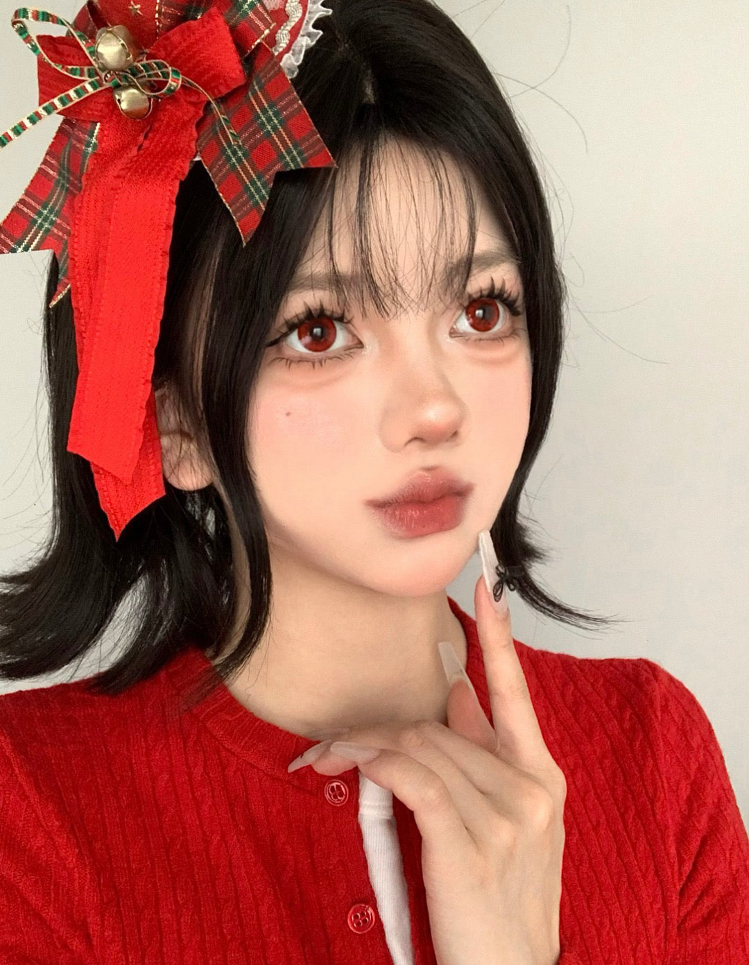 Bright red natural cosplay contacts 2