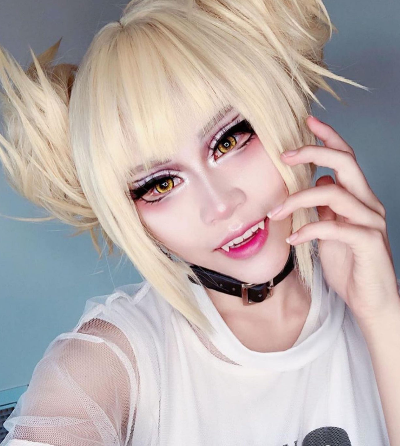 Cosplay Vivid Yellow golden yellow cosplay contacts covers blue eyes 1