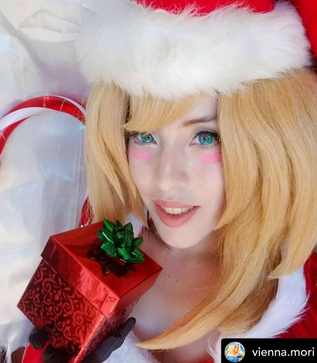 Coscon Anime Turquoise