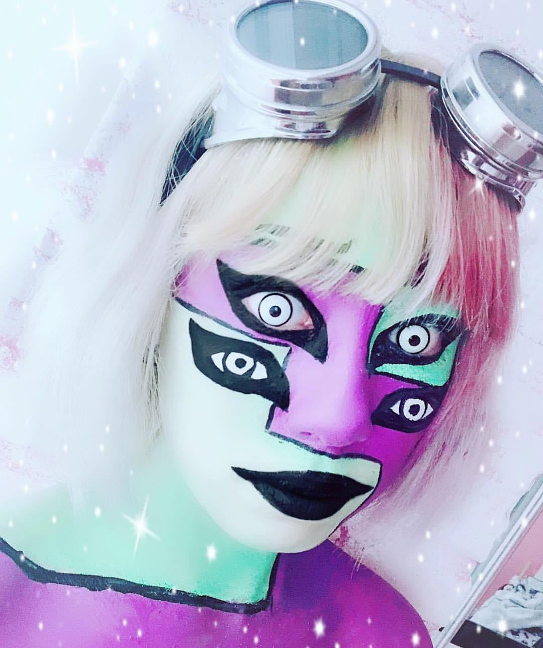 Deadpool 17mm - Ohmykitty Online Store