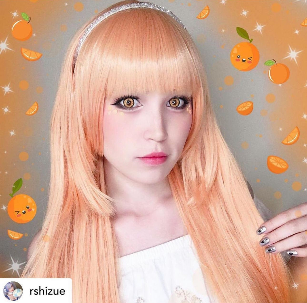 Vivid Brilliant Orange Cosplay Contacts Bright cosplayer 3