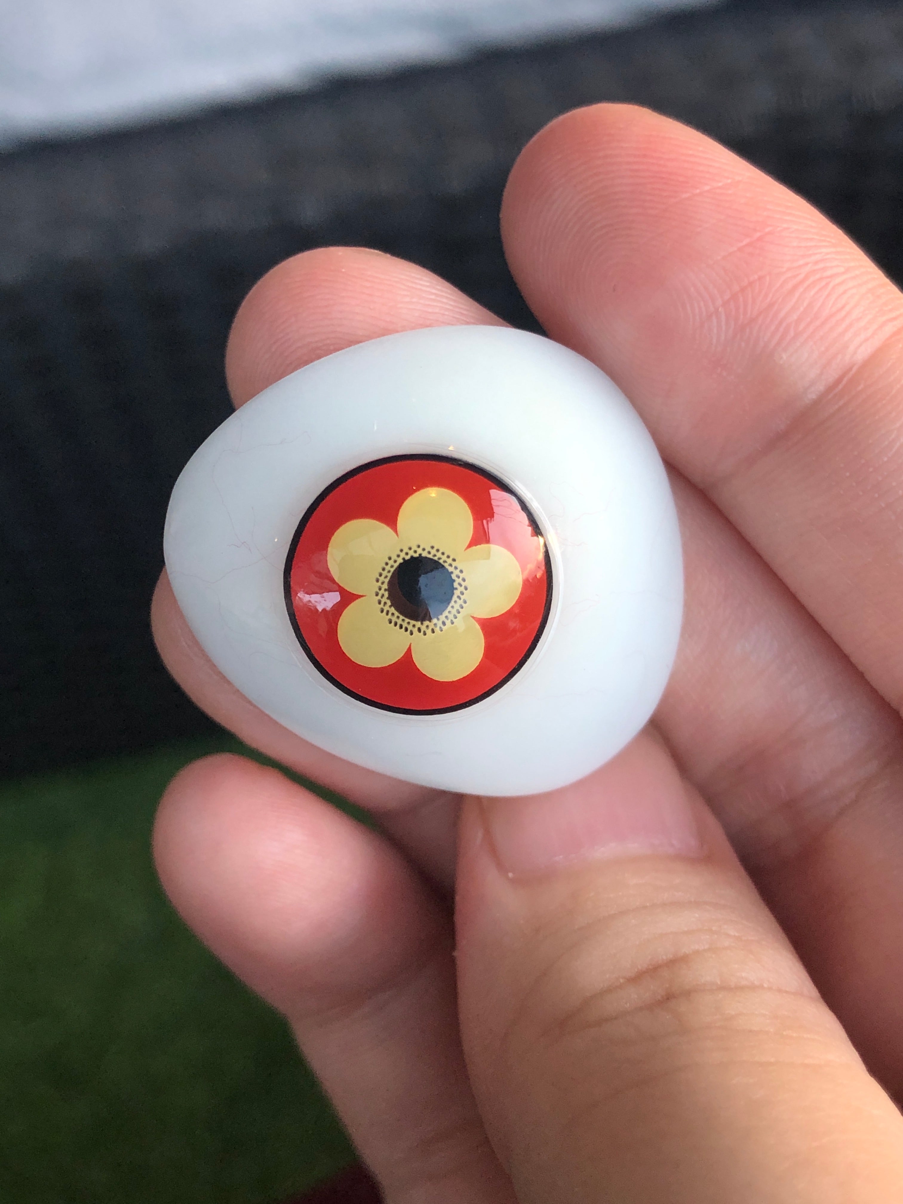 hu tao cosplay contacts close up