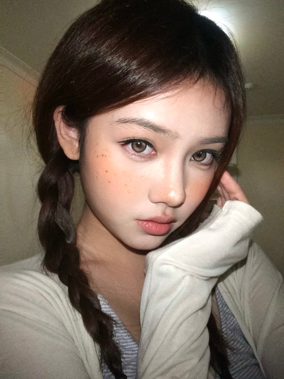 Moonveil Timeless Brown