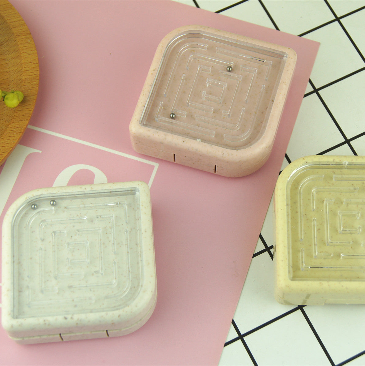 Maze Ball Puzzle Lens Case - Ohmykitty Online Store