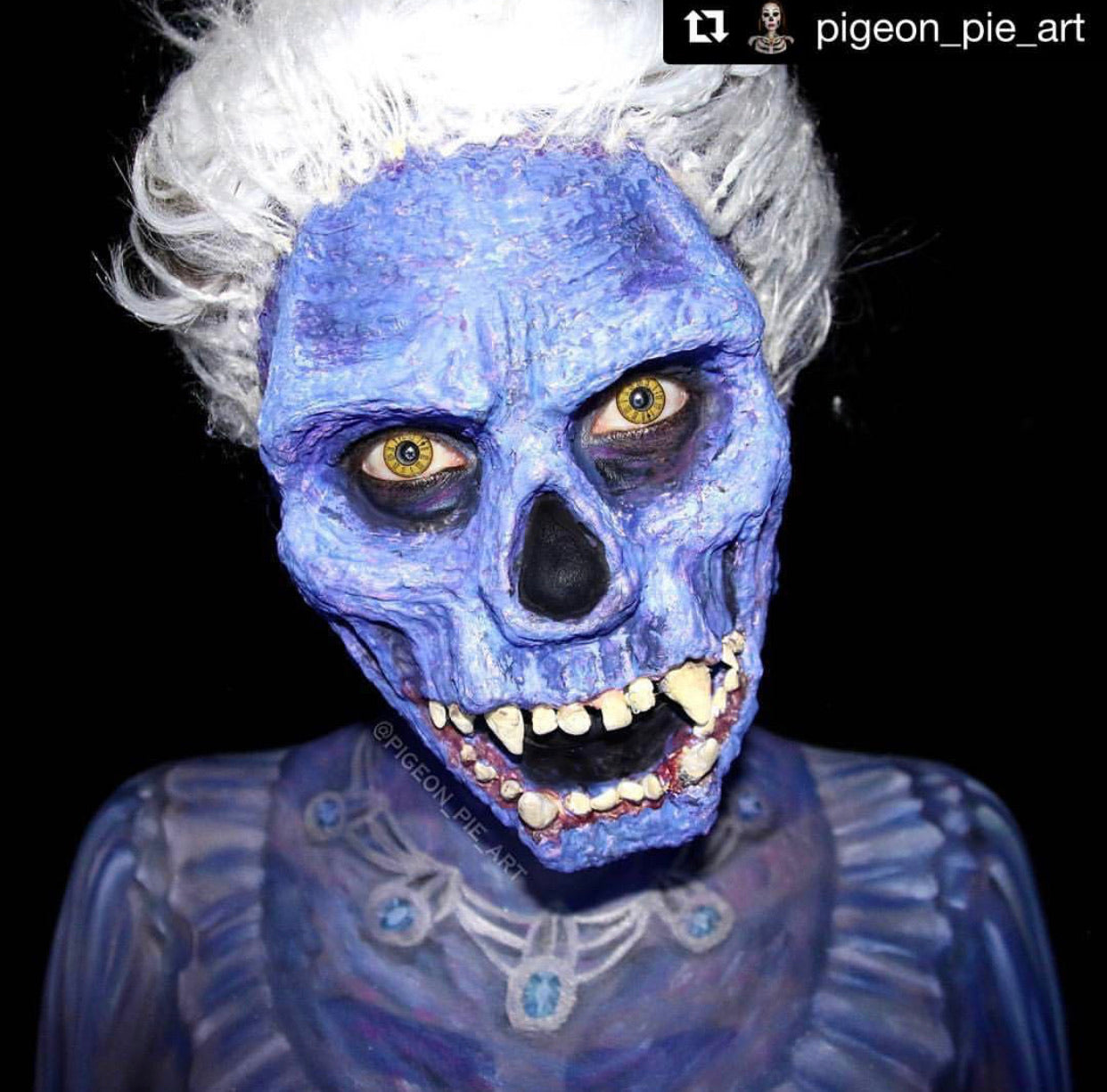 clock eye contacts SFX makeup