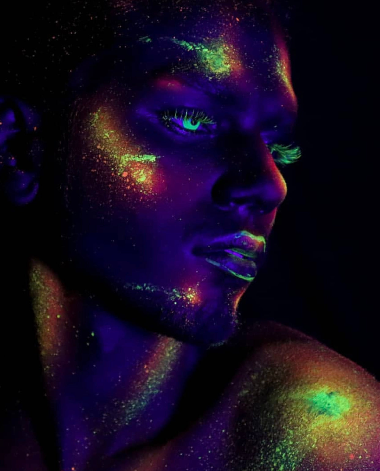 UV Glow Green - Ohmykitty Online Store