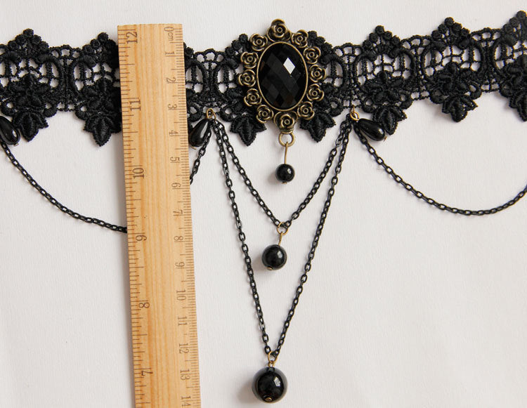 Collar de gargantilla de encaje gótico Dark Queen con colgante negro