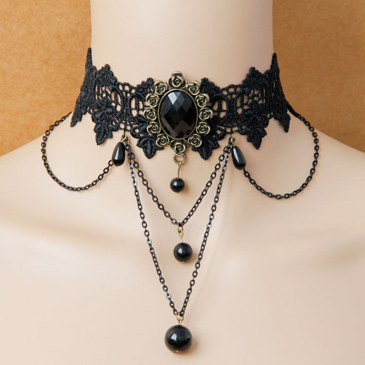 Collar de gargantilla de encaje gótico Dark Queen con colgante negro