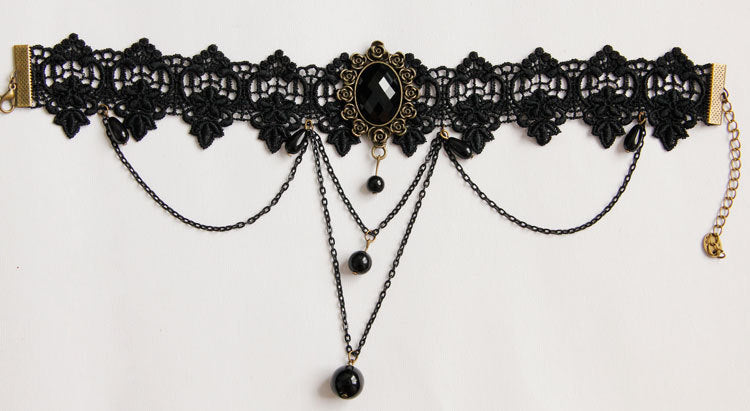 Collar de gargantilla de encaje gótico Dark Queen con colgante negro