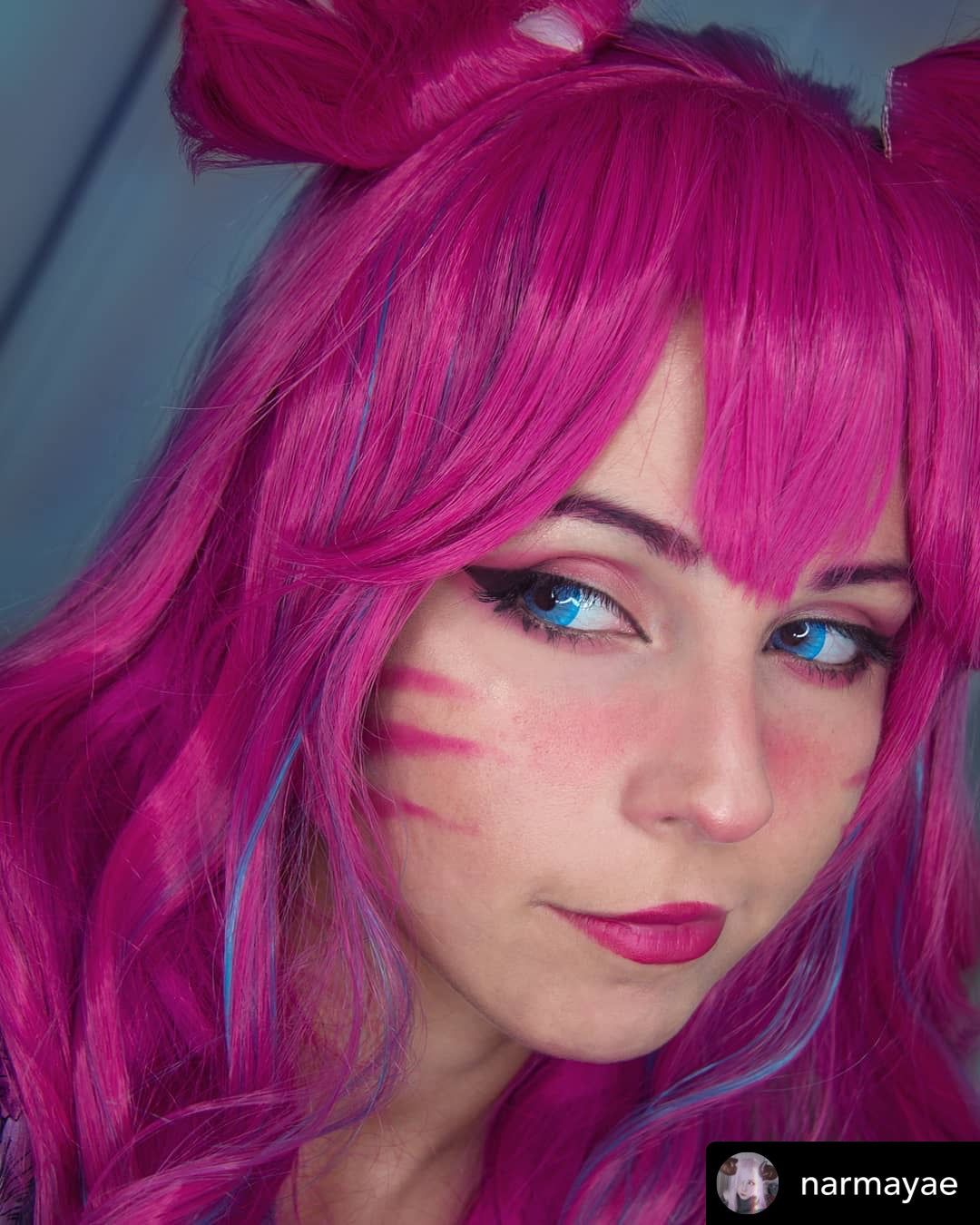 Alluring Blue Contacts – Vivid Sky Blue 15mm Cosplay Lenses
