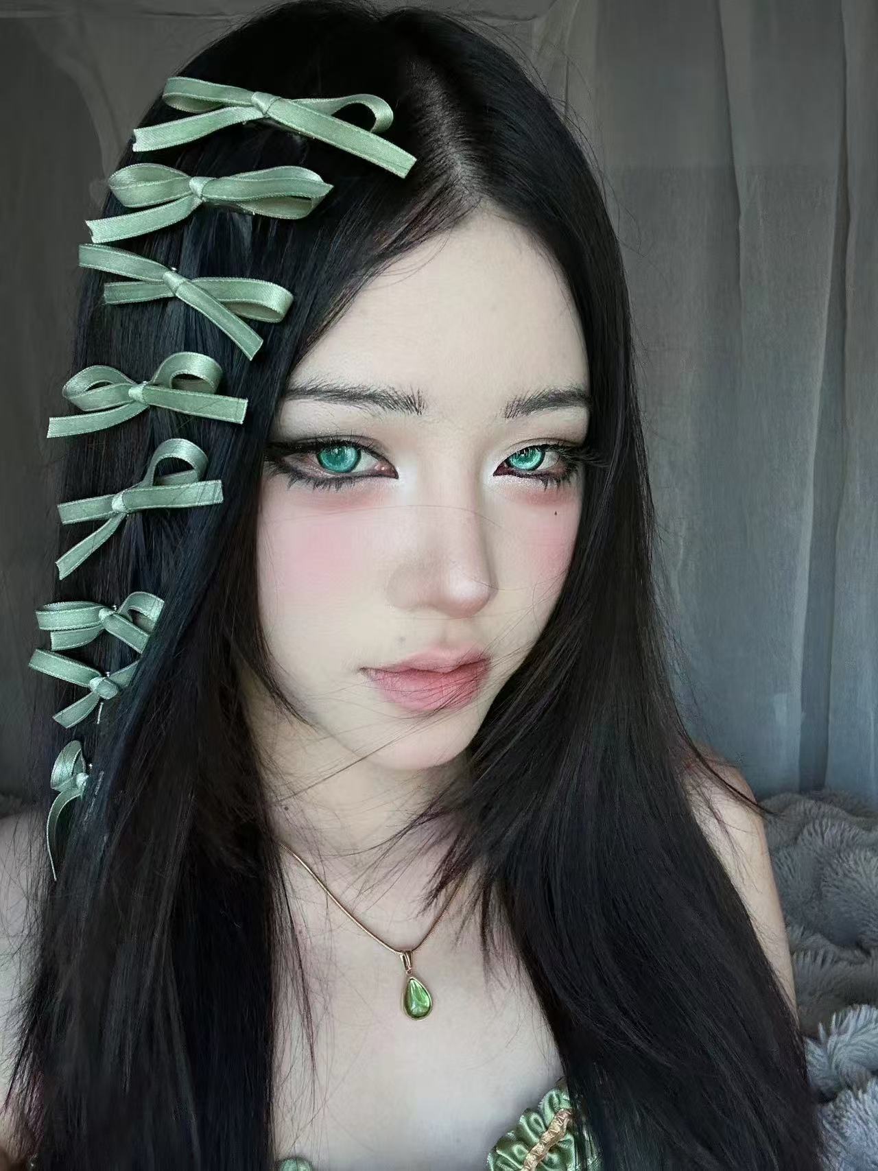 BJD Crystal Green