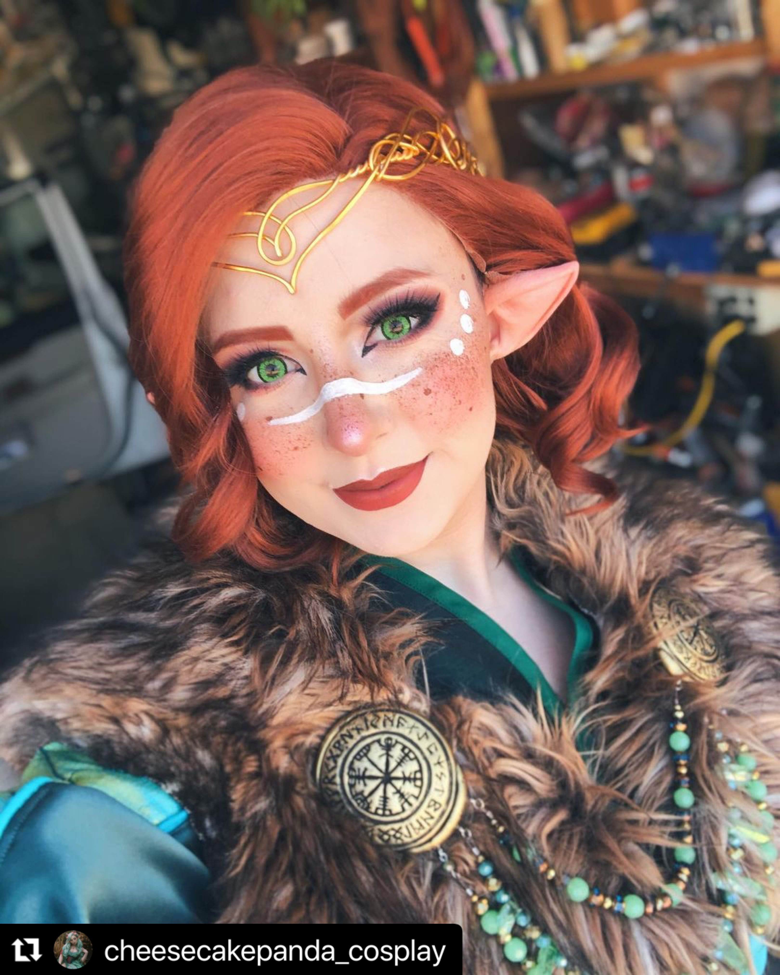 Vivid Brilliant Green Contacts – Bright Apple Green Cosplay Lenses